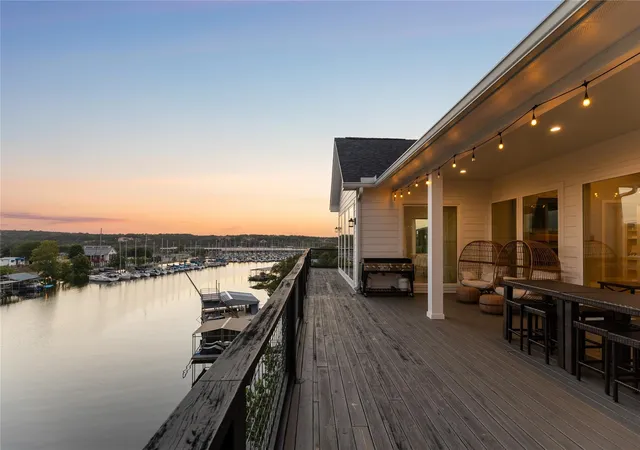3rd image of 16323 Lake Loop, Austin, TX 78734 | MLS# 8881037