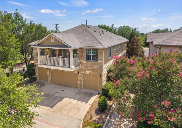 Photo 2 of Condo for sale at 16100 S Great Oaks Dr #102, Round Rock, TX 78681 | MLS# 1208089 | Listing updated on 2026-09-21