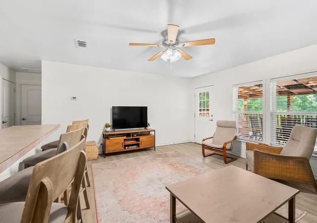 Photo 4 of Single family home for sale at 770 N River Rd, Lampasas, TX 76550 | MLS# 1622769 | Listing updated on 2026-07-18