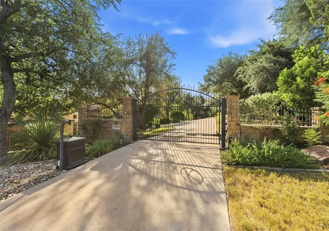 Photo 3 of Single family home for sale at 4320 House Of York #6, Austin, TX 78730 | MLS# 6257784 | Listing updated on 2026-07-24