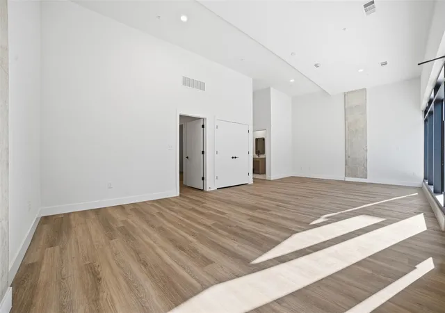 3rd image of 4315 S Congress Ave #105, Austin, TX 78745 | MLS# 3973511
