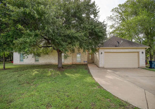 1st image of 1335 Lovers Ln, Bastrop, TX 78602 | MLS# 9072513