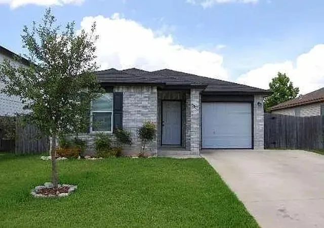 Photo 1 of Single family home for sale at 3851 Cherokee Blvd, New Braunfels, TX 78132 | MLS# 3773892 | Listing updated on 2026-07-28