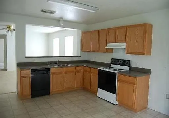 Photo 3 of Single family home for sale at 3851 Cherokee Blvd, New Braunfels, TX 78132 | MLS# 3773892 | Listing updated on 2026-07-28