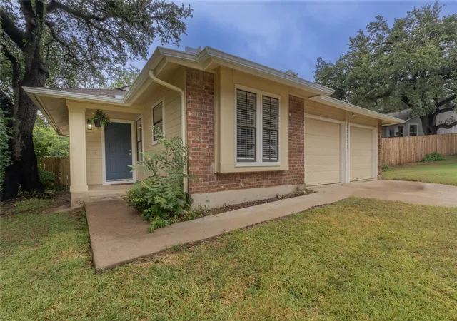 Photo 4 of Single family home for sale at 12903 Campos Dr, Austin, TX 78727 | MLS# 2159435 | Listing updated on 2026-08-22