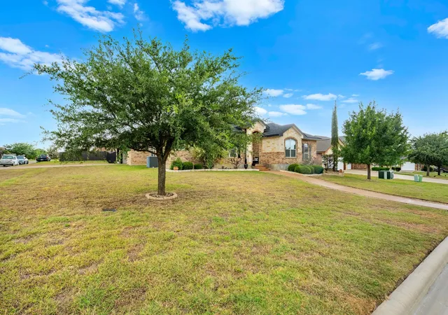 2nd image of 2621 Douglas Fir Dr, Harker Heights, TX 76548 | MLS# 6714262