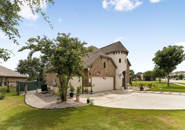 1st image of 106 Groesbeck Ln, Leander, TX 78641 | MLS# 9719387