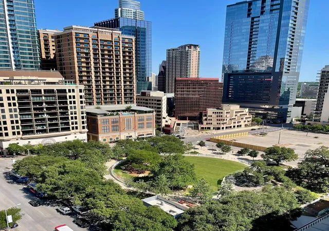 37th image of 360 Nueces St #2101, Austin, TX 78701 | MLS# 1238896