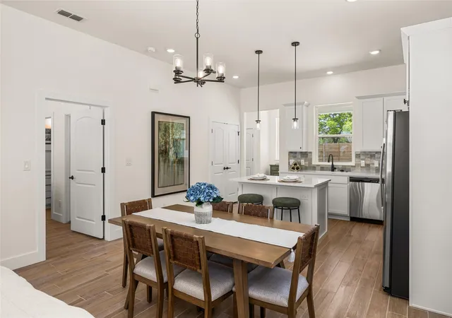 5th image of 802 S Creek St #103, Fredericksburg, TX 78624 | MLS# 5085418
