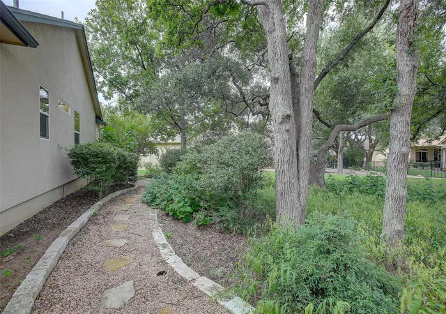 33rd image of 113 Branding Iron Cv, Georgetown, TX 78633 | MLS# 4619344