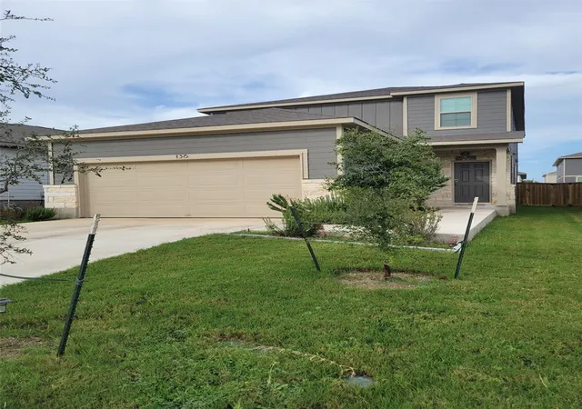 Photo 3 of Single family home for sale at 136 Eagles Dare Ln, Jarrell, TX 76537 | MLS# 5689560 | Listing updated on 2026-08-11