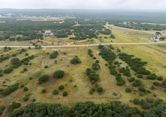 5th image of 341 Flying Owl Dr, Johnson City, TX 78636 | MLS# 8760641