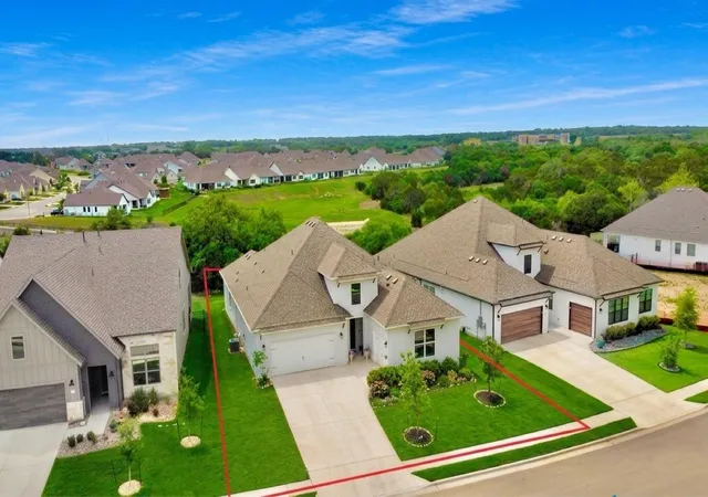 2nd image of 401 Trabuco Bnd, Liberty Hill, TX 78642 | MLS# 5619789