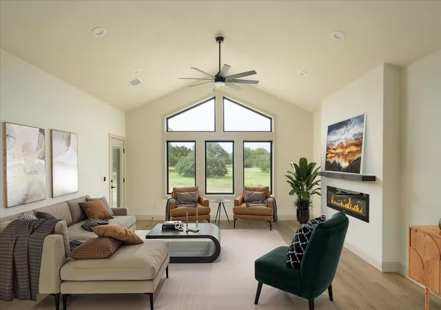 Photo 1 of Single family home for sale at 114 Rolling Hl Dr, Marble Falls, TX 78657 | MLS# 7472785 | Listing updated on 2026-10-06