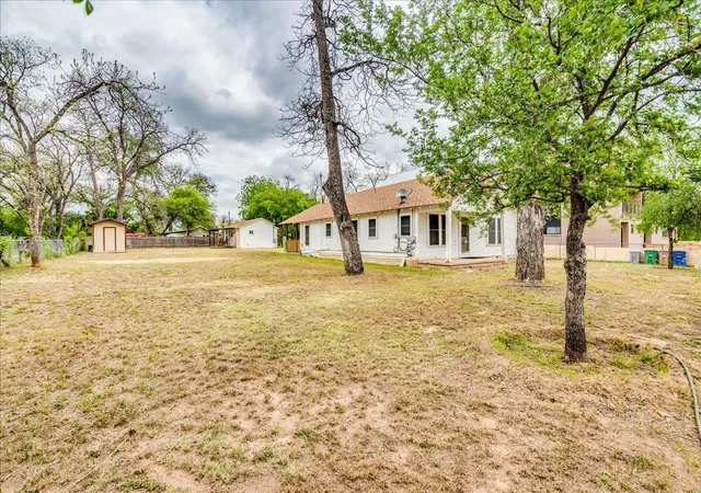 4th image of 3520 Gonzales St, Austin, TX 78702 | MLS# 8149022