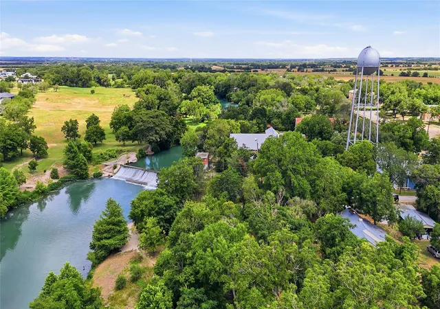 39th image of 503 Main St, Martindale, TX 78655 | MLS# 3029831
