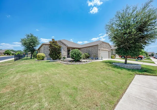 Photo 2 of Single family home for sale at 114 Palo Blanco Crk Ln, Georgetown, TX 78633 | MLS# 5246321 | Listing updated on 2026-09-02