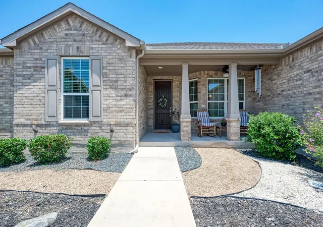 Photo 2 of Single family home for sale at 114 Palo Blanco Crk Ln, Georgetown, TX 78633 | MLS# 5246321 | Listing updated on 2026-09-02