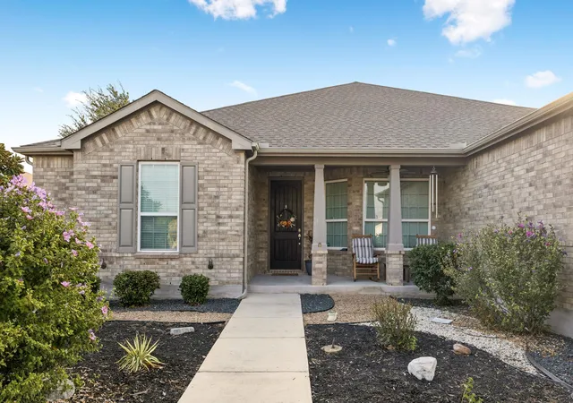 Photo 1 of Single family home for sale at 114 Palo Blanco Crk Ln, Georgetown, TX 78633 | MLS# 5246321 | Listing updated on 2026-10-07