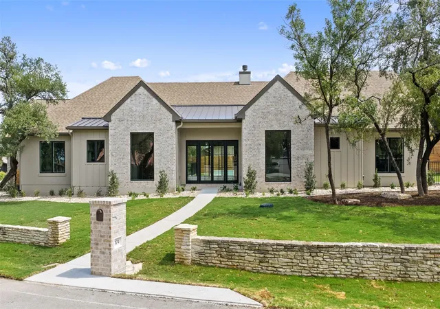 Photo 3 of Single family home for sale at 304 Comet, Lakeway, TX 78734 | MLS# 2221589 | Listing updated on 2026-09-12