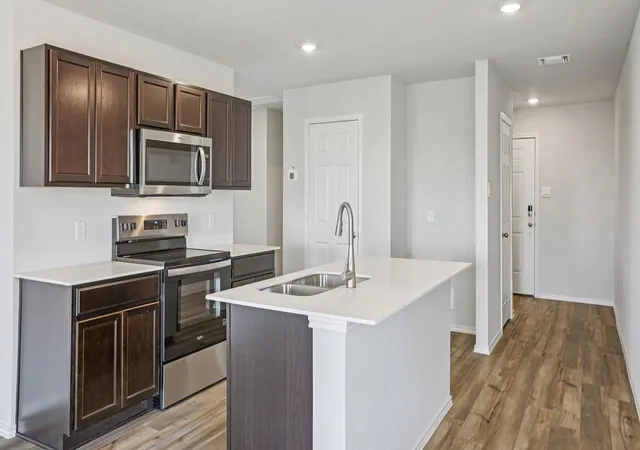 Photo 2 of Single family home for sale at 1000 Firewheel Dr, Killeen, TX 76549 | MLS# 6325275 | Listing updated on 2026-08-11