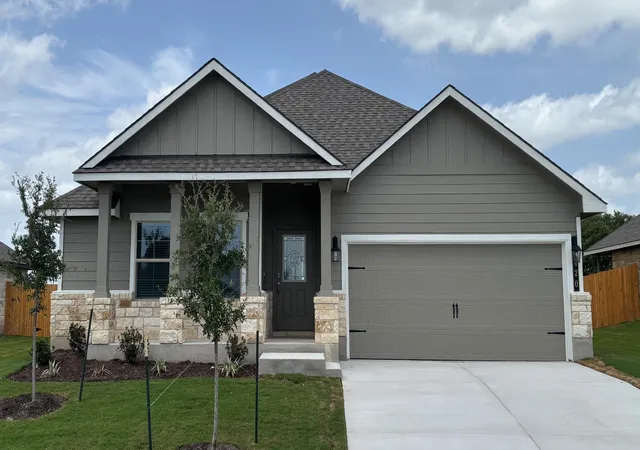 Photo 1 of Single family home for sale at 420 Creekfall Rd, Burnet, TX 78611 | MLS# 2559362 | Listing updated on 2026-10-02