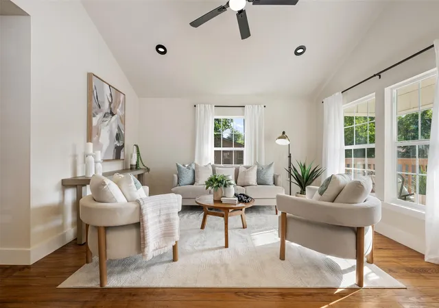 5th image of 107 Russell St, Liberty Hill, TX 78642 | MLS# 1900358