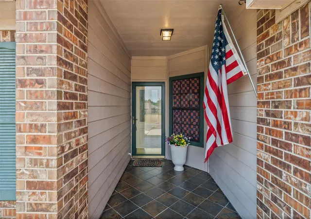 Photo 3 of Single family home for sale at 4101 Hopi Trl, Temple, TX 76504 | MLS# 7479080 | Listing updated on 2026-10-01
