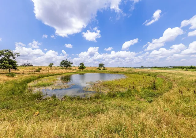 1st image of 1997 County Rd 464, Elgin, TX 78621 | MLS# 3147664
