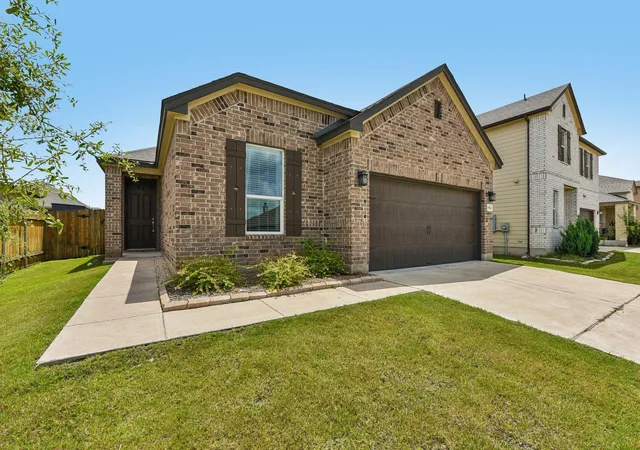Photo 1 of Single family home for sale at 1922 Dragonfly Loop, Bastrop, TX 78602 | MLS# 7401761 | Listing updated on 2026-07-29