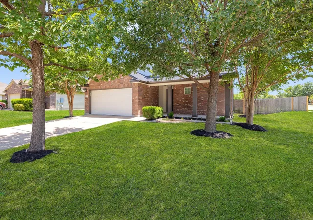 Photo 2 of Single family home for sale at 113 Nueces River Trl, Hutto, TX 78634 | MLS# 5767085 | Listing updated on 2026-07-25