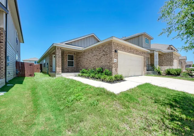 Photo 1 of Single family home for sale at 524 Longmount Cv, Liberty Hill, TX 78642 | MLS# 2940725 | Listing updated on 2026-10-06