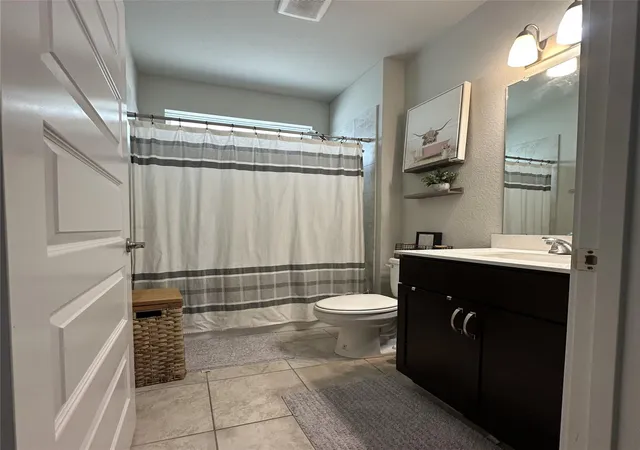 Photo 3 of Single family home for sale at 400 Hortus Dr, Kyle, TX 78640 | MLS# 6582210 | Listing updated on 2026-07-28