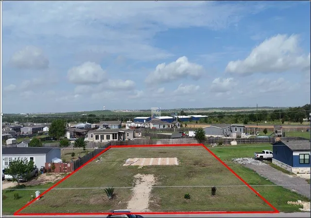 1st image of 258 Arrowhead Cv, Kyle, TX 78640 | MLS# 9510007