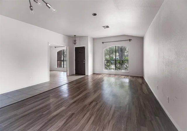5th image of 16201 Mones Ln, Leander, TX 78641 | MLS# 6919058