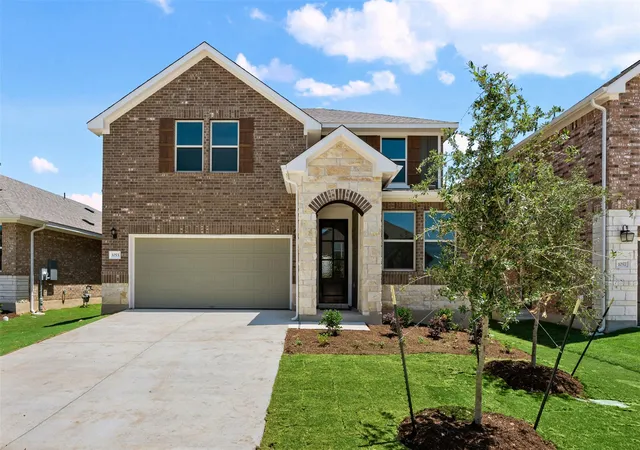 Photo 3 of Single family home for sale at 275 Crater Lake Dr, Dripping Springs, TX 78620 | MLS# 2947076 | Listing updated on 2026-08-26