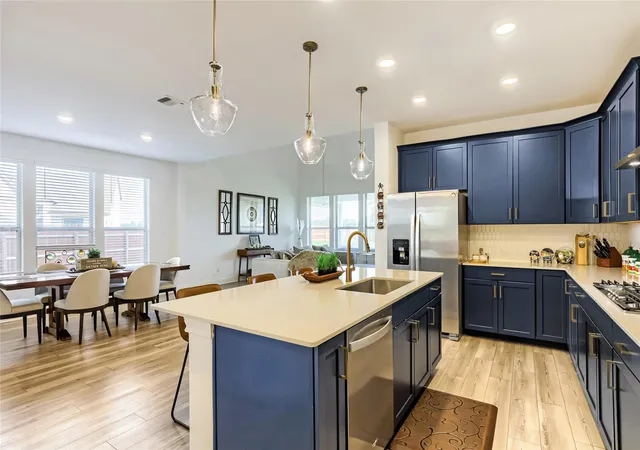 Photo 2 of Single family home for sale at 237 Redonda Dr, Liberty Hill, TX 78642 | MLS# 9066388 | Listing updated on 2026-07-31