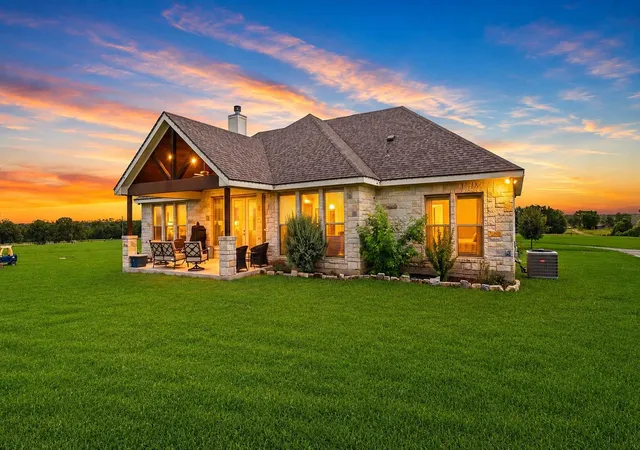 2nd image of 1606 County Road 216, Giddings, TX 78942 | MLS# 7234882