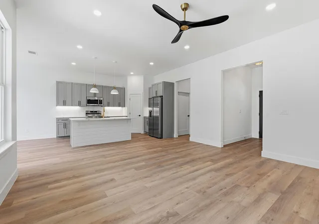 3rd image of 13 Country Pl Dr, Wimberley, TX 78676 | MLS# 1419766