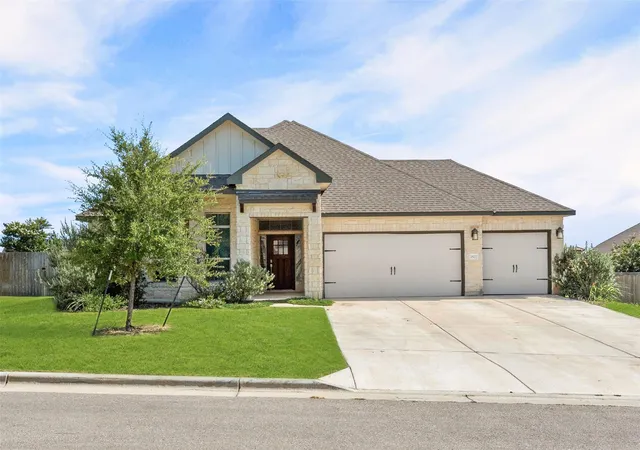 Photo 2 of Single family home for sale at 1527 Mountain Crst Cv, Salado, TX 76571 | MLS# 6994152 | Listing updated on 2026-09-17