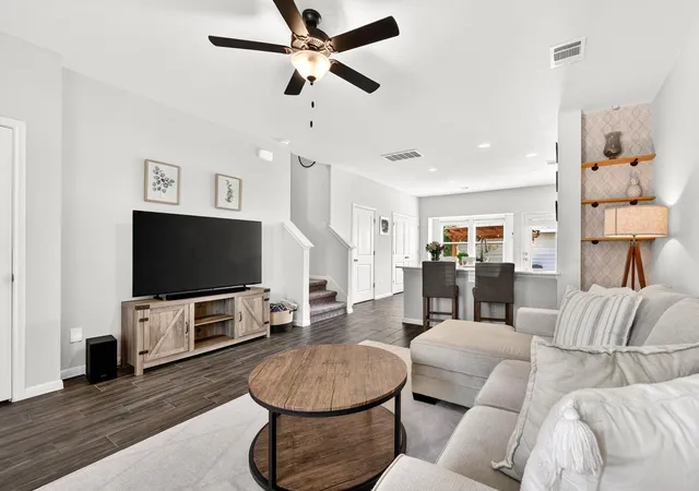 3rd image of 17903 Papaveri Wy #212, Pflugerville, TX 78660 | MLS# 3893114