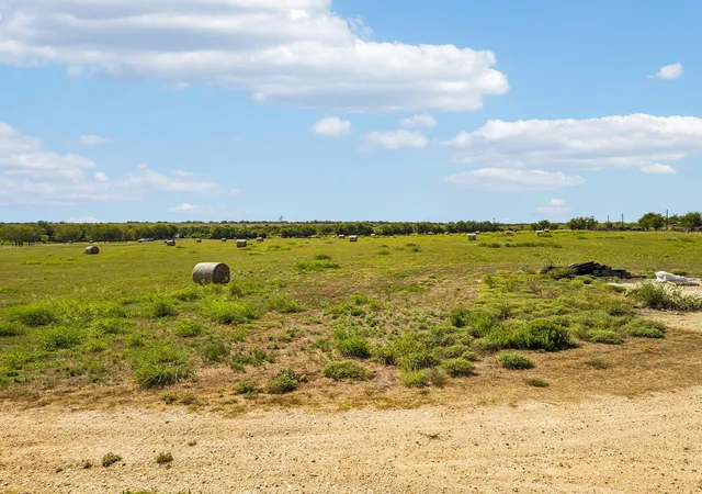 3rd image of Tbd E Sh 21 Hwy, Paige, TX 78659 | MLS# 3332133