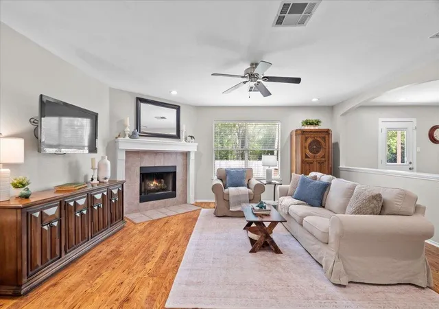 Photo 4 of Single family home for sale at 9021 Kimono Ridge Dr, Austin, TX 78748 | MLS# 7152247 | Listing updated on 2026-09-24