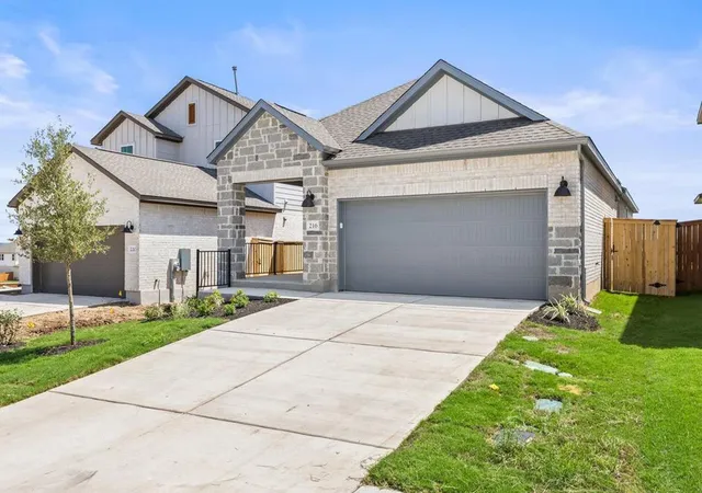 Photo 1 of Single family home for sale at 216 High Valley Dr, Liberty Hill, TX 78642 | MLS# 7265458 | Listing updated on 2026-08-23