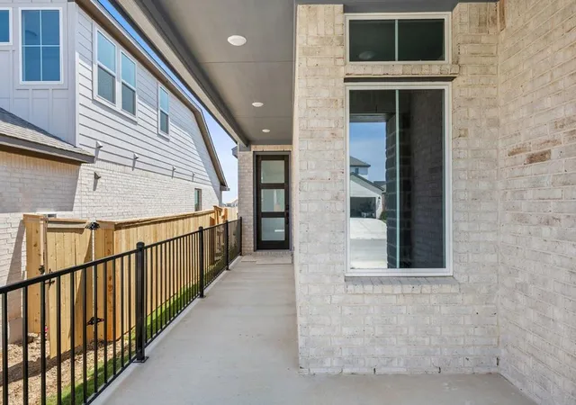 Photo 3 of Single family home for sale at 216 High Valley Dr, Liberty Hill, TX 78642 | MLS# 7265458 | Listing updated on 2026-08-23
