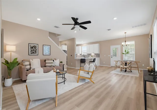 Listing Photo 1 - Condo for sale in building located at 7801 Song Sparrow Dr, Austin, TX 78744