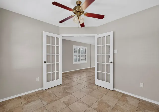 Photo 4 of Single family home for sale at 2014 Woodway Dr, Leander, TX 78641 | MLS# 1410563 | Listing updated on 2026-09-01