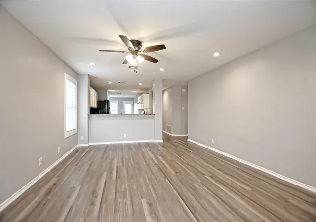 5th image of 400 Ashbury Dr, Leander, TX 78641 | MLS# 2490931