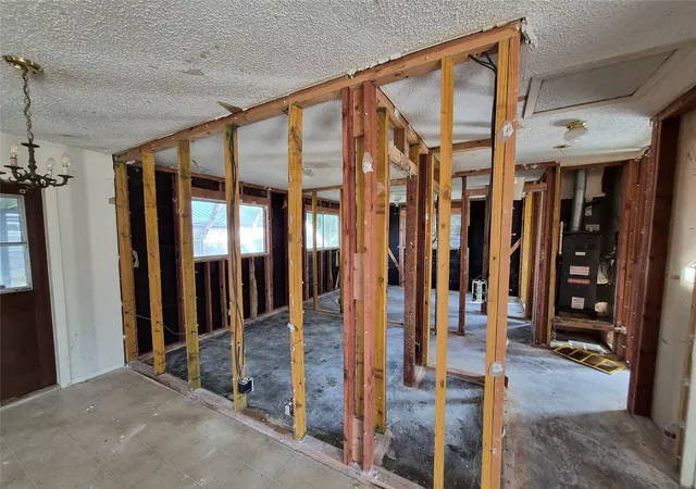 Photo 4 of Single family home for sale at 5701 Glen Meadow Dr, Austin, TX 78745 | MLS# 1834357 | Listing updated on 2026-09-02