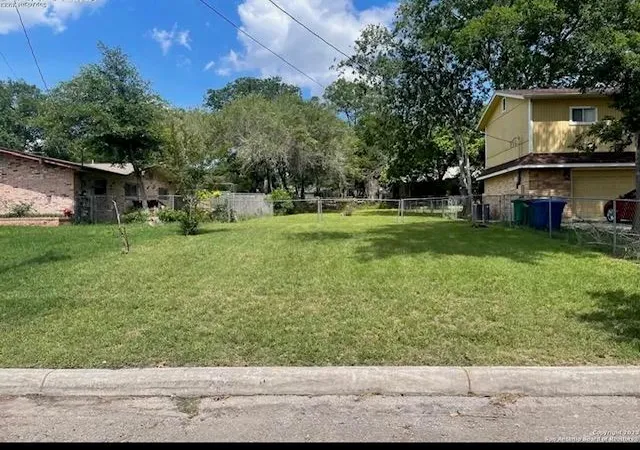 Photo 1 of Land for sale at 4004 Meeks Ave, San Antonio, TX 78210 | MLS# 4089343 | Listing updated on 2026-08-04